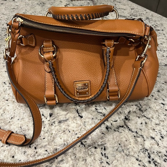 50% OFF Dooney & Bourke Odds and Ends Sorrento Satchel 9/25 - Picture 2 of 11
